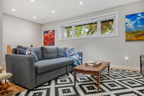 Cozy and Welcoming 2BR Basement Suite In The Heart of Calgary